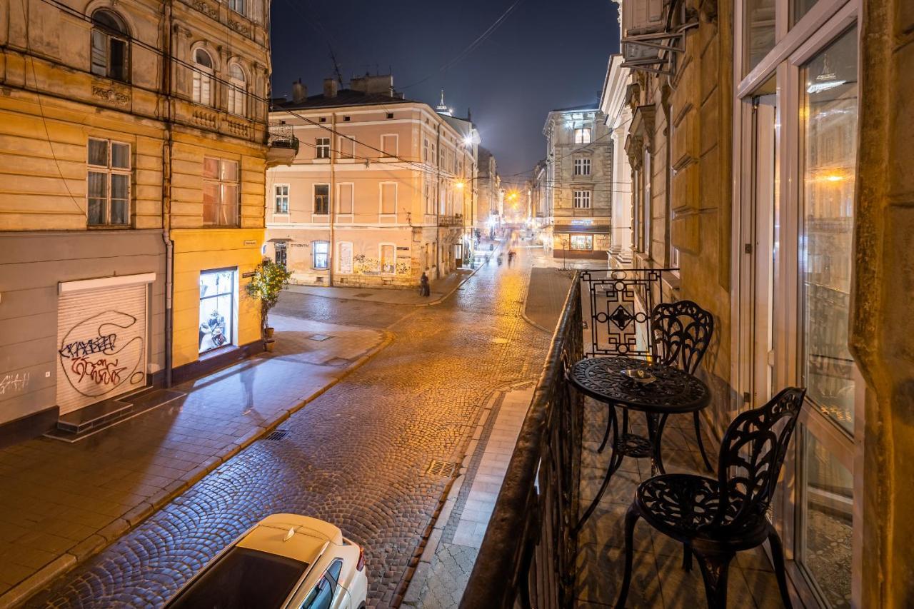Classic Royal Central Apartment. Balcony And A/C Lviv Dış mekan fotoğraf